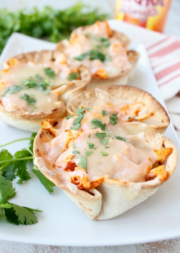 Buffalo Chicken Dip Taco Cups