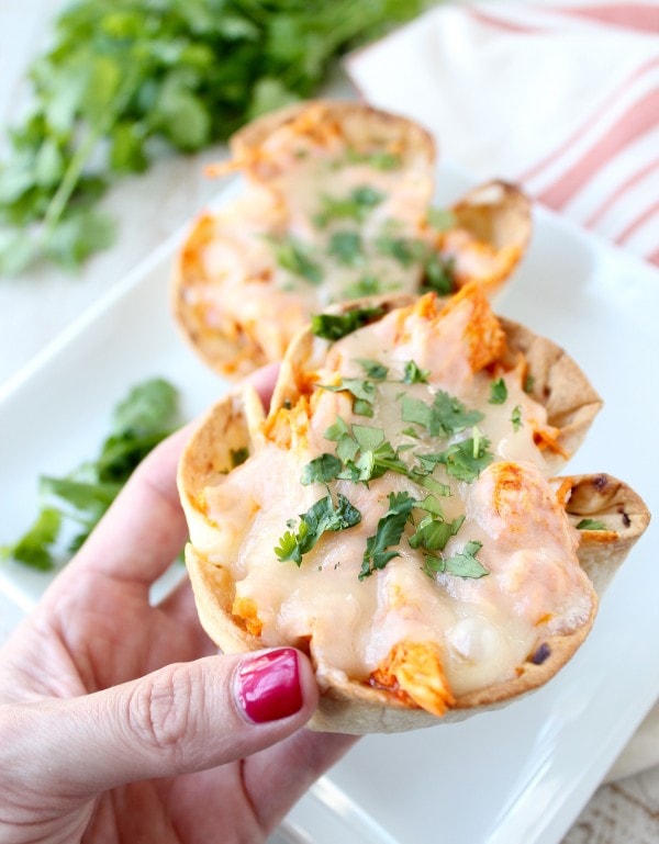 Buffalo Chicken Dip Taco Cups Recipe